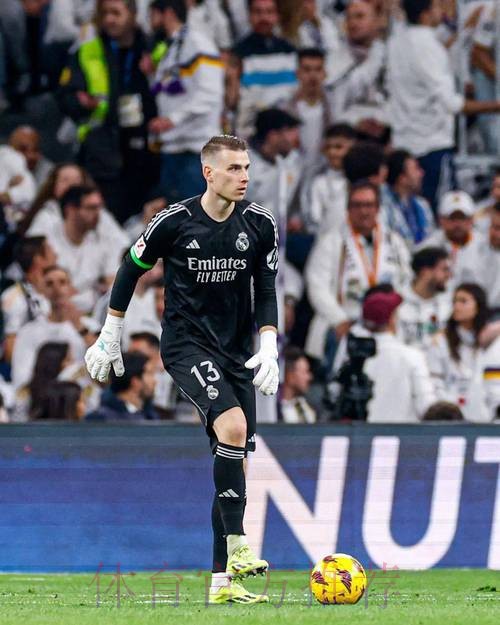 卡西:希望何塞卢留在皇马 应让卢宁继续首发出场